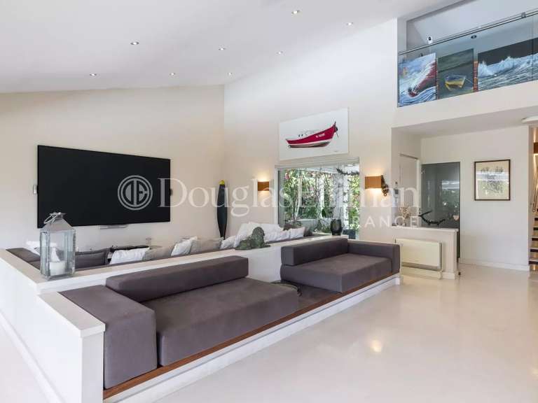 Villa Antibes - 5 chambres - 346m²