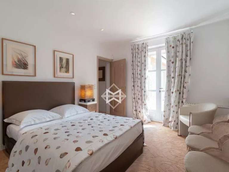 Villa Antibes - 5 chambres - 450m²