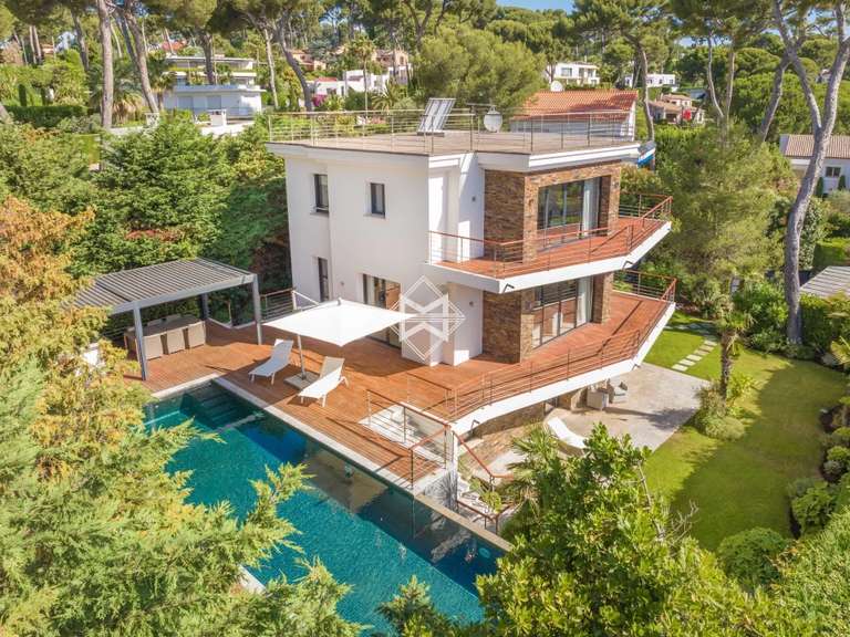 Villa Antibes - 5 chambres - 255m²