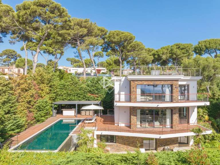 Villa Antibes - 5 chambres - 255m²