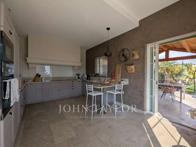 Villa avec Vue sur mer Antibes - 200m²