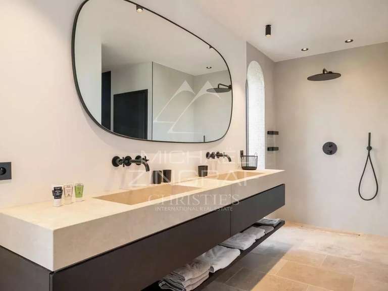 Villa avec Vue sur mer Antibes - 6 chambres - 341m²