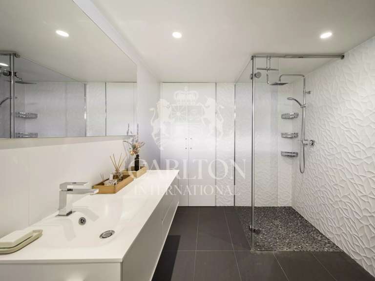 Villa Antibes - 5 chambres - 430m²