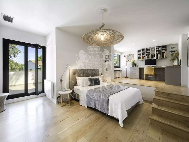 Villa Antibes - 5 chambres - 430m²