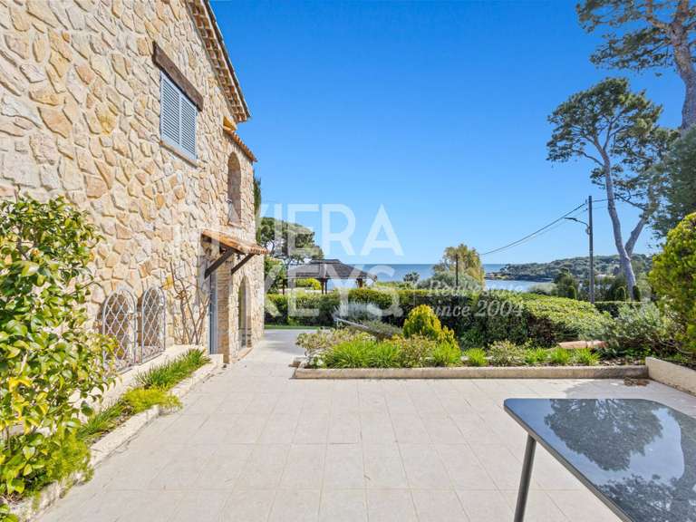 Villa avec Vue sur mer Antibes - 3 chambres - 133m²
