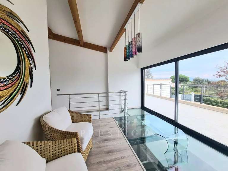 Villa avec Vue sur mer Antibes - 3 chambres - 211m²