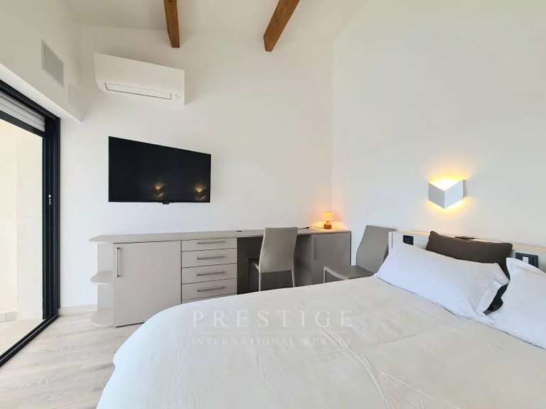 Villa avec Vue sur mer Antibes - 3 chambres - 211m²