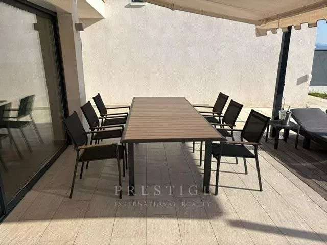 Villa avec Vue sur mer Antibes - 3 chambres - 211m²