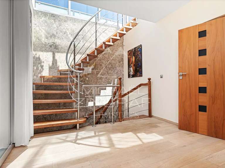 Villa Antibes - 4 chambres - 1480m²