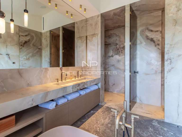 Villa with Sea view Antibes - 7 bedrooms - 360m²