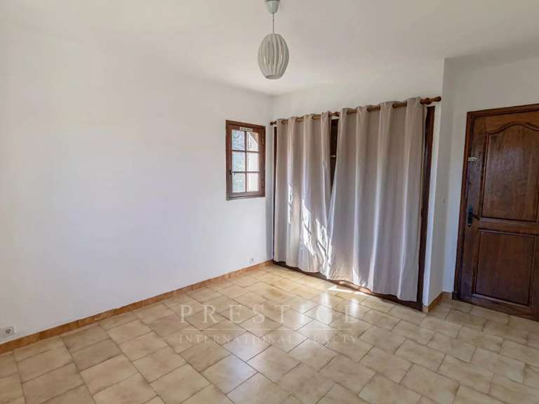 Villa Antibes - 3 chambres - 202m²