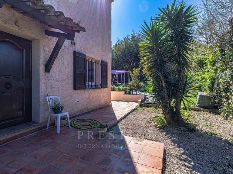 Villa Antibes - 3 chambres - 202m²
