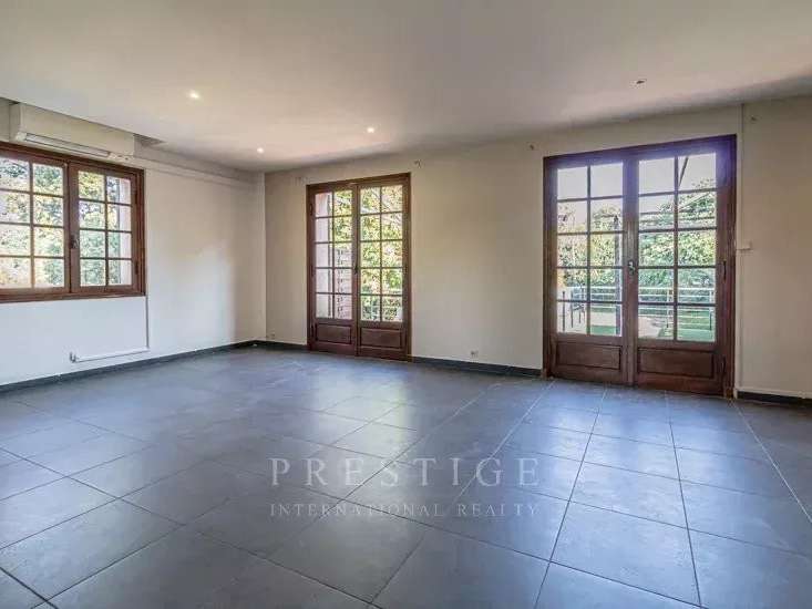 Villa Antibes - 3 chambres - 202m²