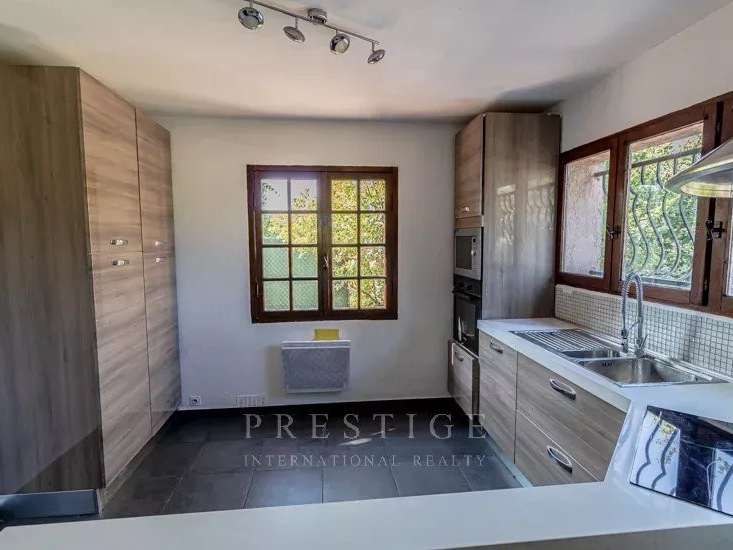 Villa Antibes - 3 chambres - 202m²