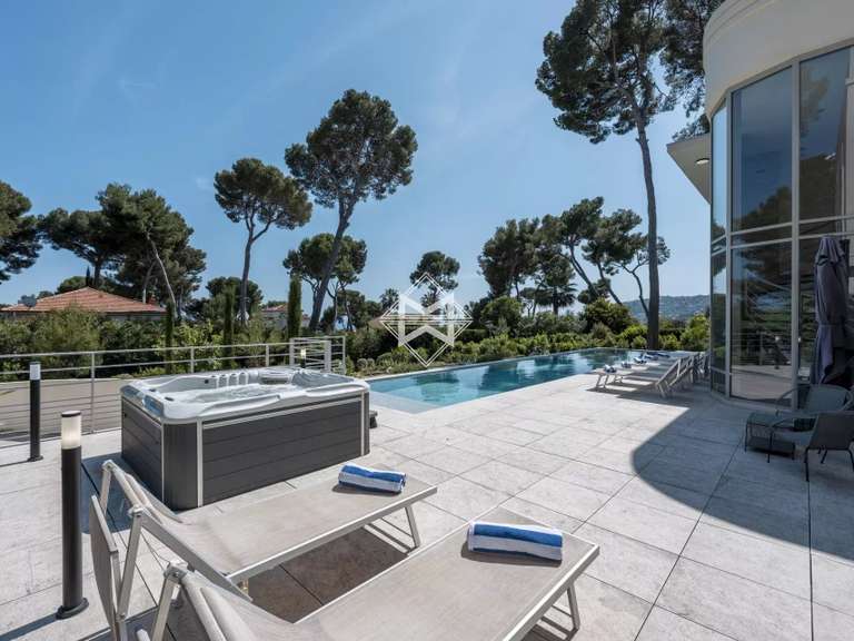 Villa avec Vue sur mer Antibes - 7 chambres - 416m²