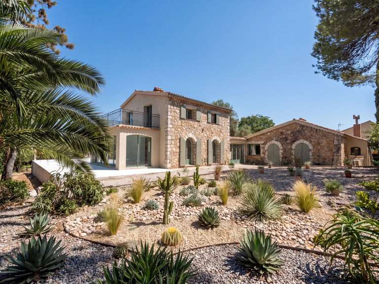 Villa Antibes - 4 chambres - 227m²