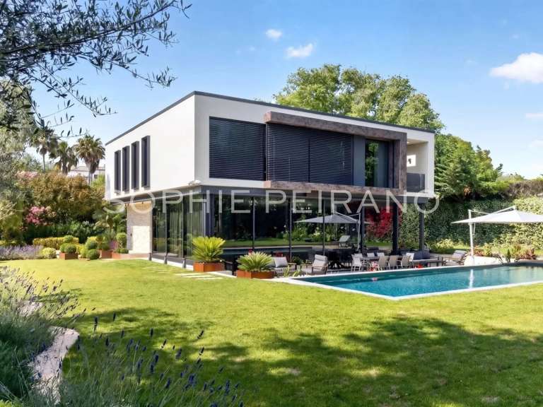 Villa Antibes - 6 chambres - 403m²