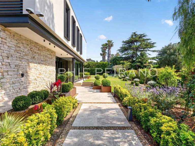 Villa Antibes - 6 chambres - 403m²