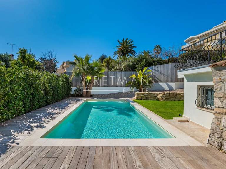 Villa Antibes - 5 chambres - 271m²