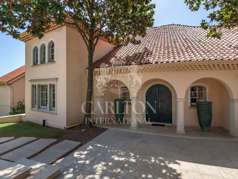 Villa avec Vue sur mer Antibes - 7 chambres - 620m²
