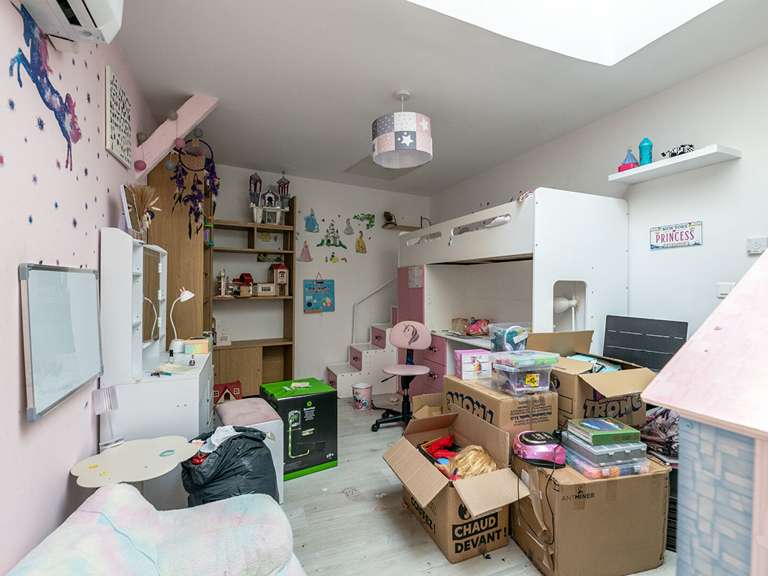 Maison Antonne-et-Trigonant - 5 chambres - 220m²