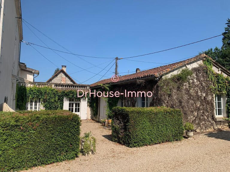 Villa Antonne-et-Trigonant - 5 bedrooms - 292m²