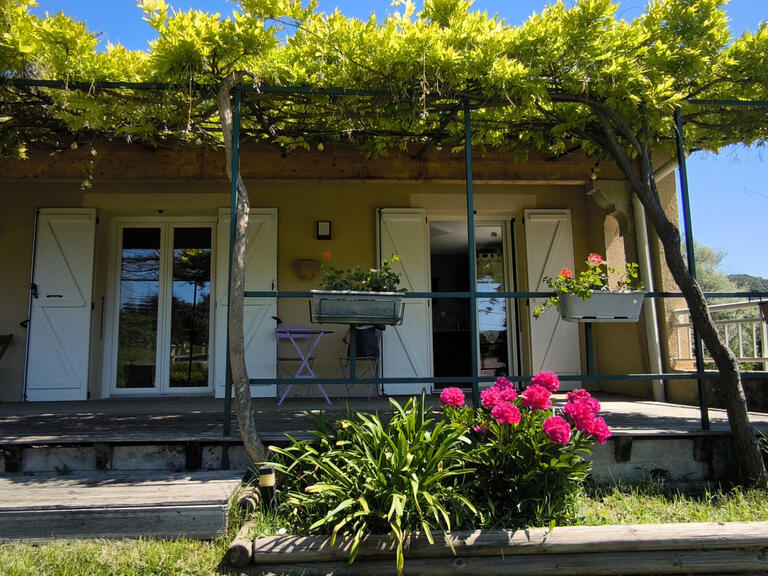 Maison Aouste-sur-Sye - 5 chambres - 160m²
