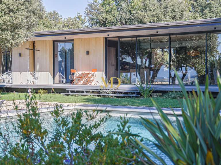 House Apt - 4 bedrooms - 215m²