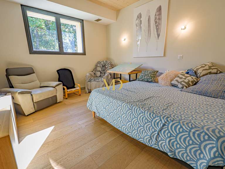 House Apt - 4 bedrooms - 215m²