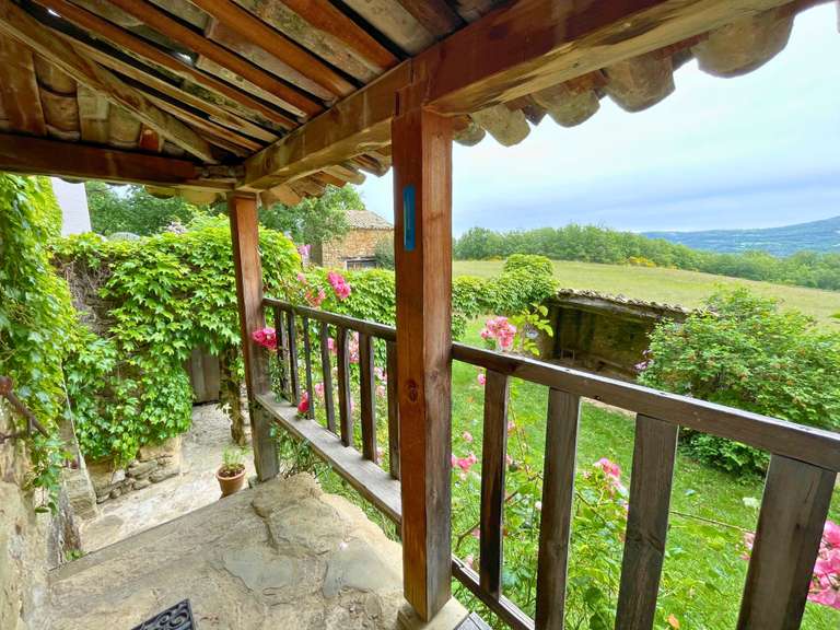 House Apt - 6 bedrooms - 273m²