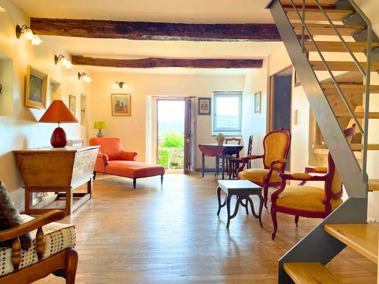 House Apt - 6 bedrooms - 273m²