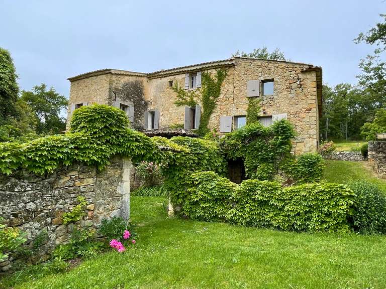 Maison Apt - 6 chambres - 273m²