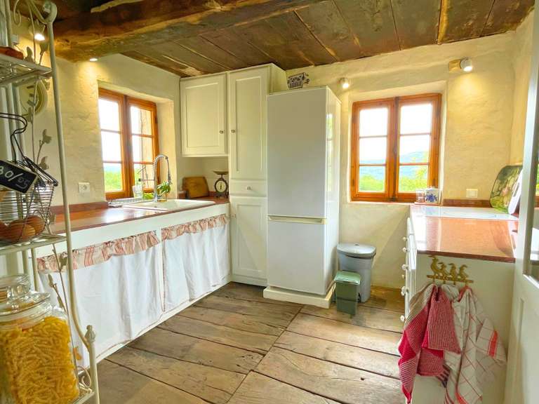 House Apt - 6 bedrooms - 273m²