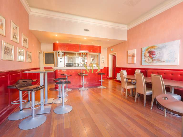 Maison Apt - 1000m²