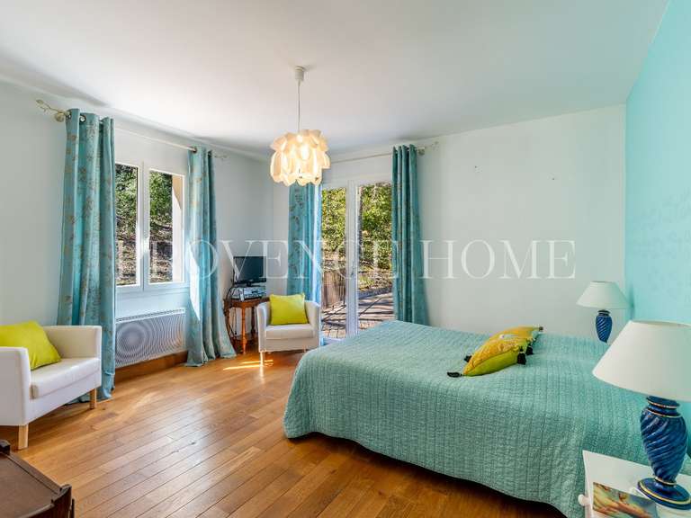 House Apt - 3 bedrooms - 225m²
