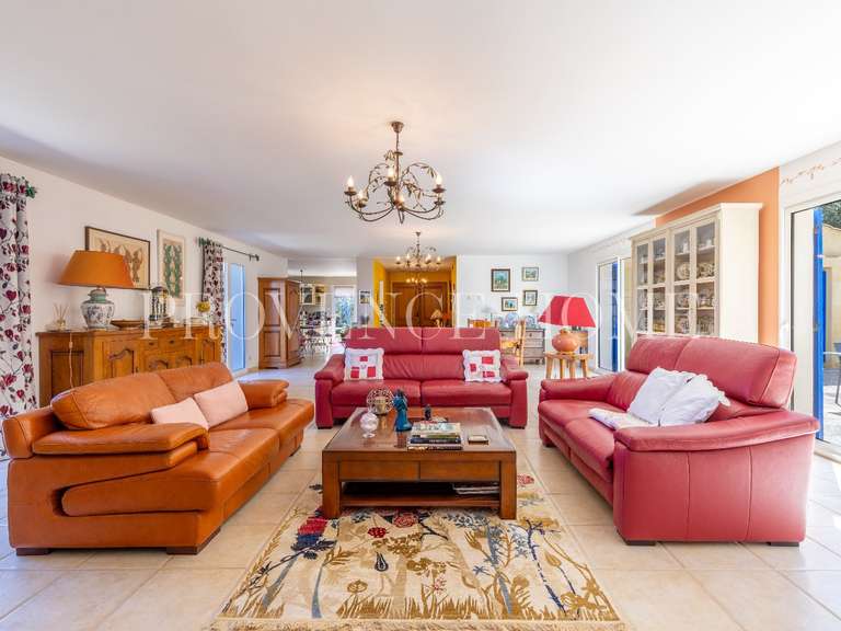 House Apt - 3 bedrooms - 225m²
