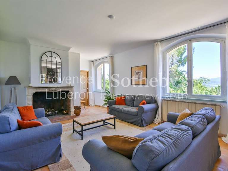Maison Apt - 6 chambres - 322m²