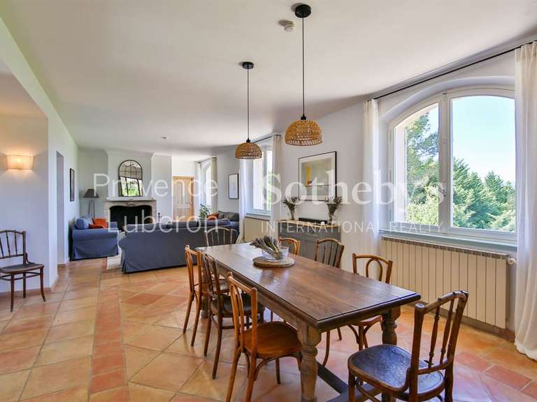 Maison Apt - 6 chambres - 322m²