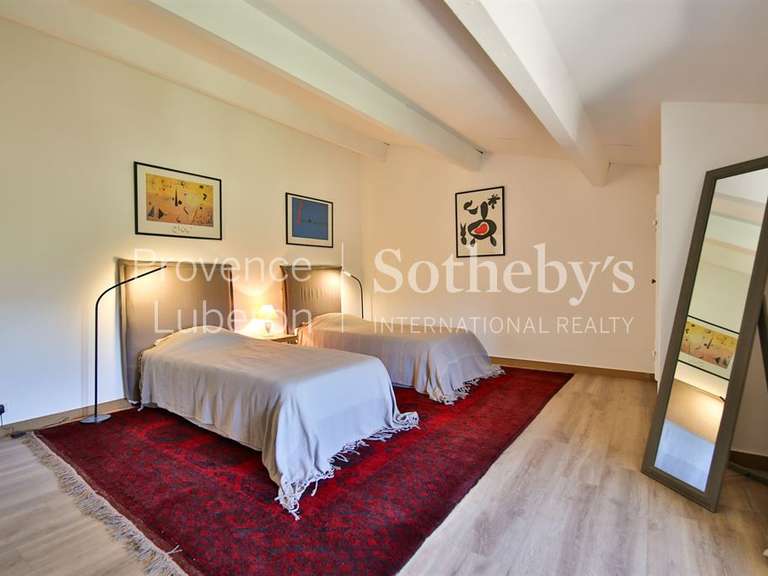 Maison Apt - 6 chambres - 322m²