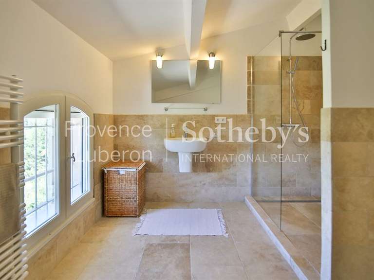 Maison Apt - 6 chambres - 322m²