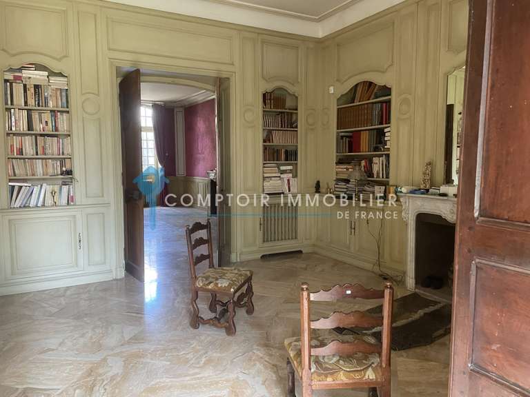 Maison Apt - 15 chambres - 700m²