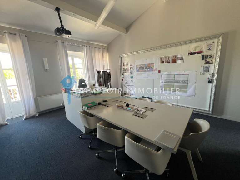 Maison Apt - 21 chambres - 1000m²