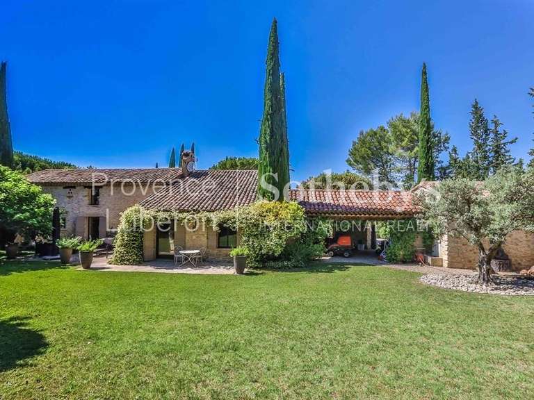 Maison Apt - 300m²