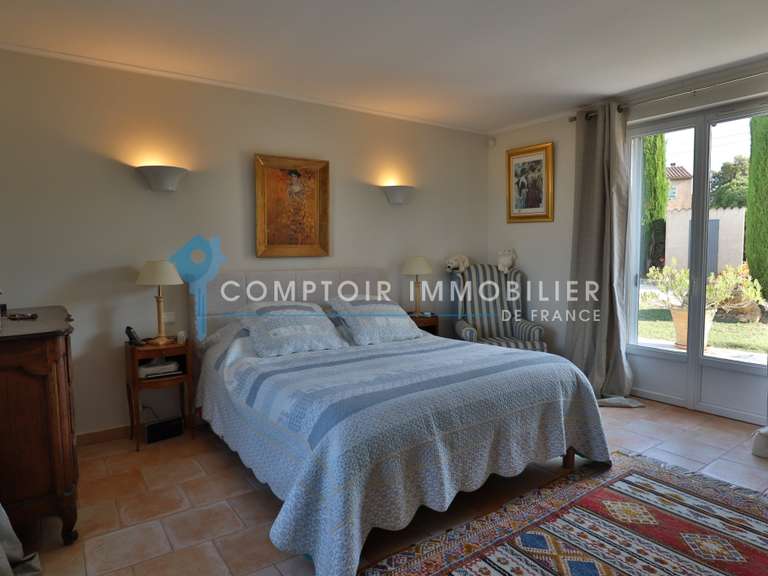 House Apt - 3 bedrooms - 237m²