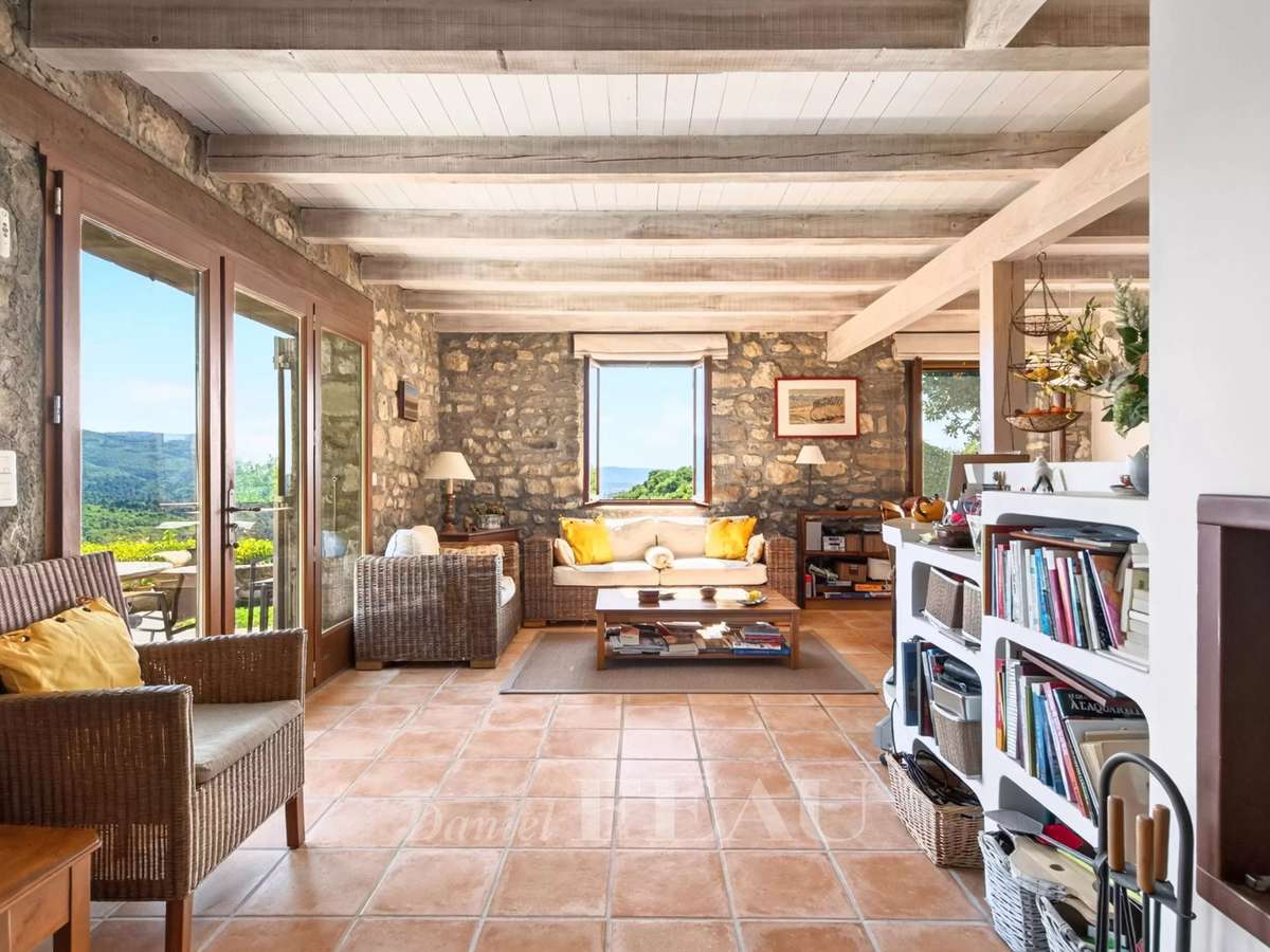 House Apt