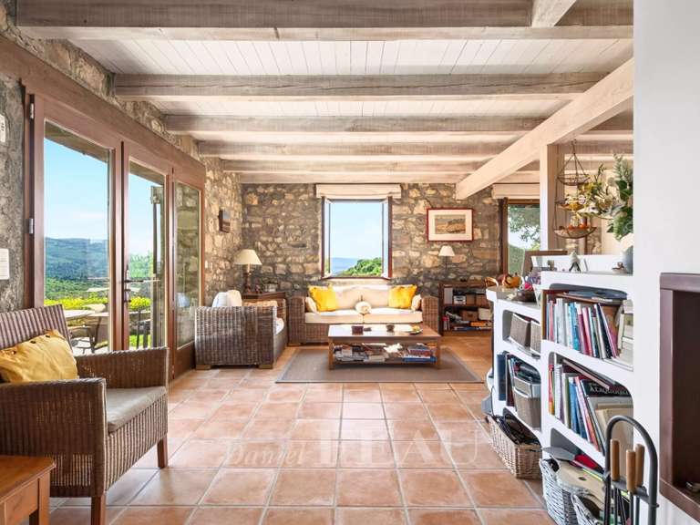 House Apt - 4 bedrooms - 155m²