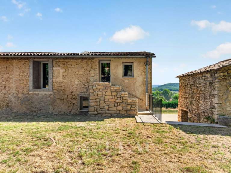Maison Apt - 2 chambres - 400m²