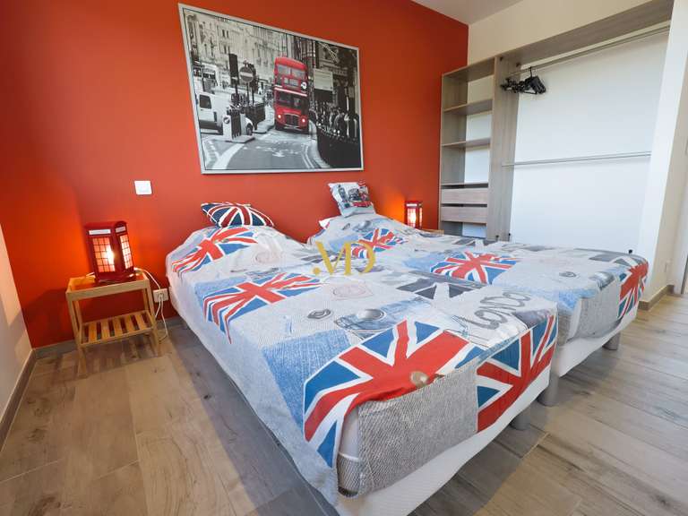 House Apt - 4 bedrooms - 130m²