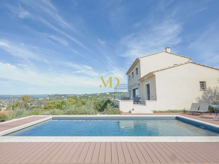 House Apt - 4 bedrooms - 130m²