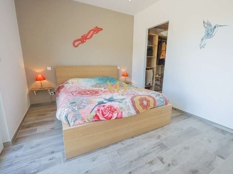 House Apt - 4 bedrooms - 130m²